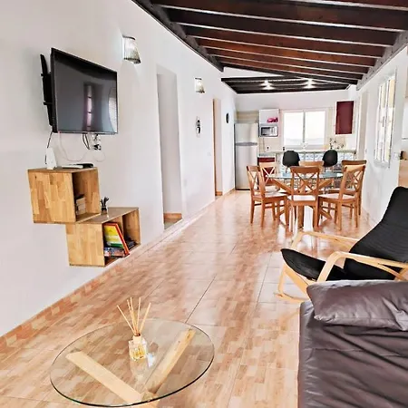 Βίλα Villa Ralue